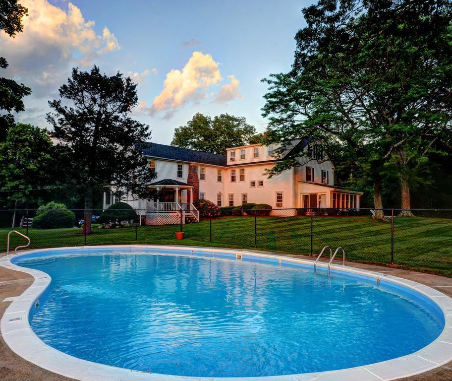 Historic Jacob Hill Inn シーコンク エクステリア 写真